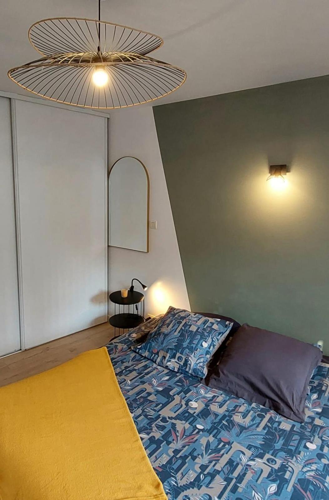 Vannes: Charmant Studio Sur Le Port Luaran gambar